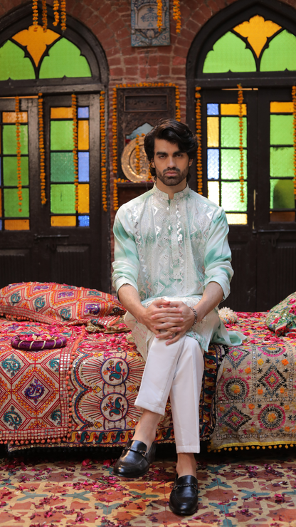 Andaaz-e-Jawan Kurta Dress