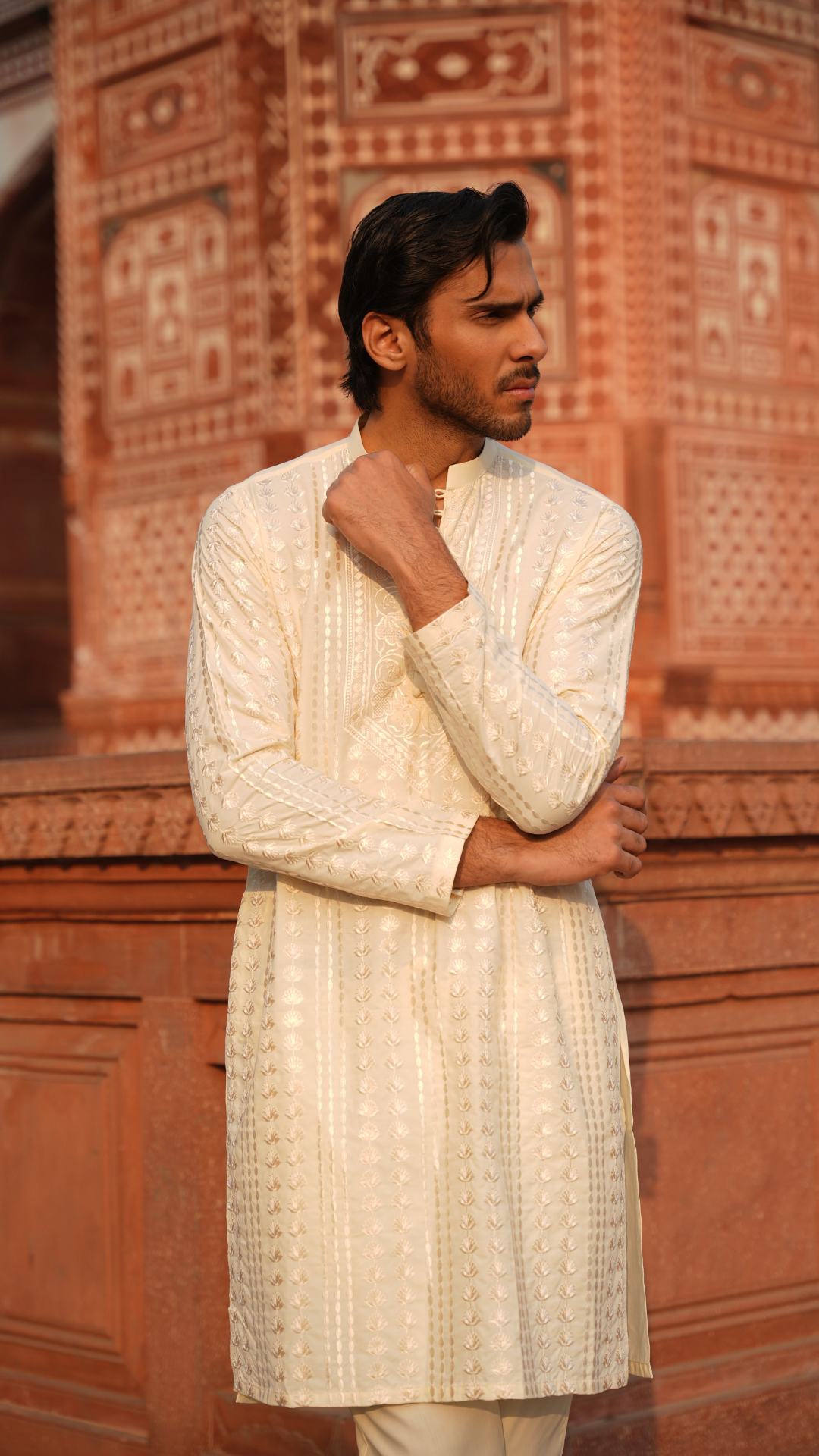 Man Chikan-Doz Embroidery Kurta Pajama