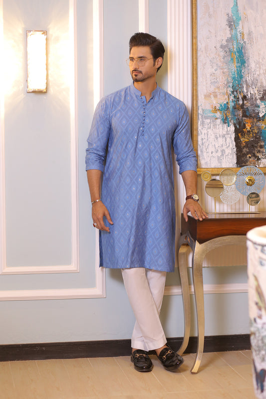 chikan kurta	