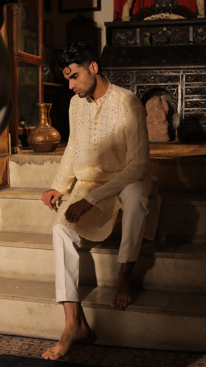 Shaistagi Abla Embroidery Work Kurta